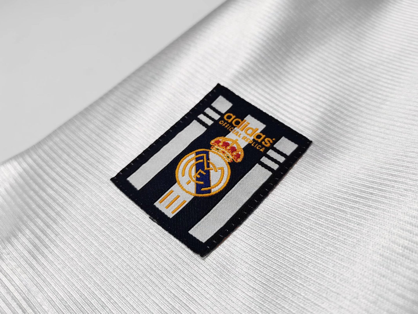 Retro Football Jersey Real Madrid 1998 - 2000
