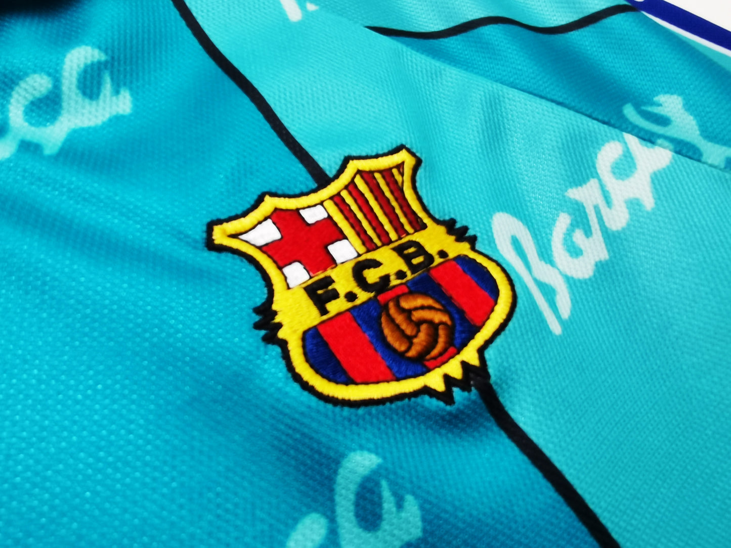 Retro Football Jersey FC Barcelona 1995 Blue