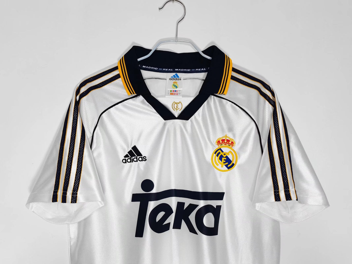 Retro Football Jersey Real Madrid 1998 - 2000