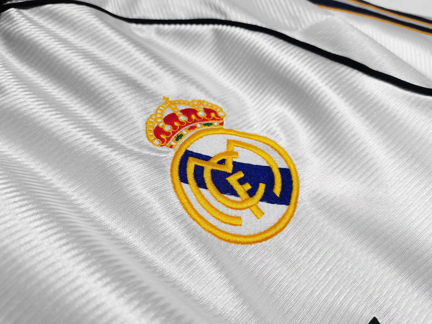 Retro Football Jersey Real Madrid 1998 - 2000