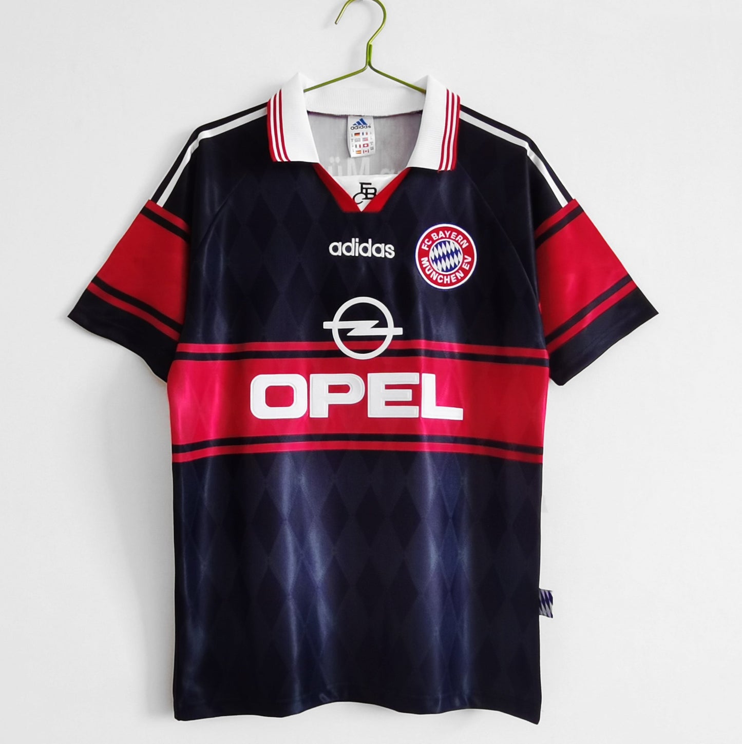 Retro Football Jersey of Bayern Munich 1997