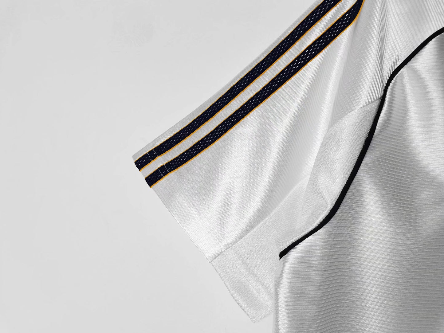 Retro Football Jersey Real Madrid 1998 - 2000