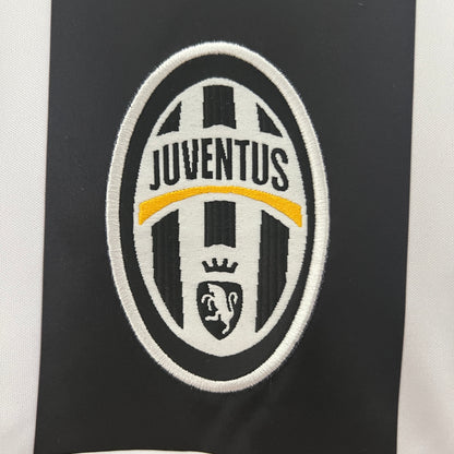 Retro Juventus Football Jersey 2004