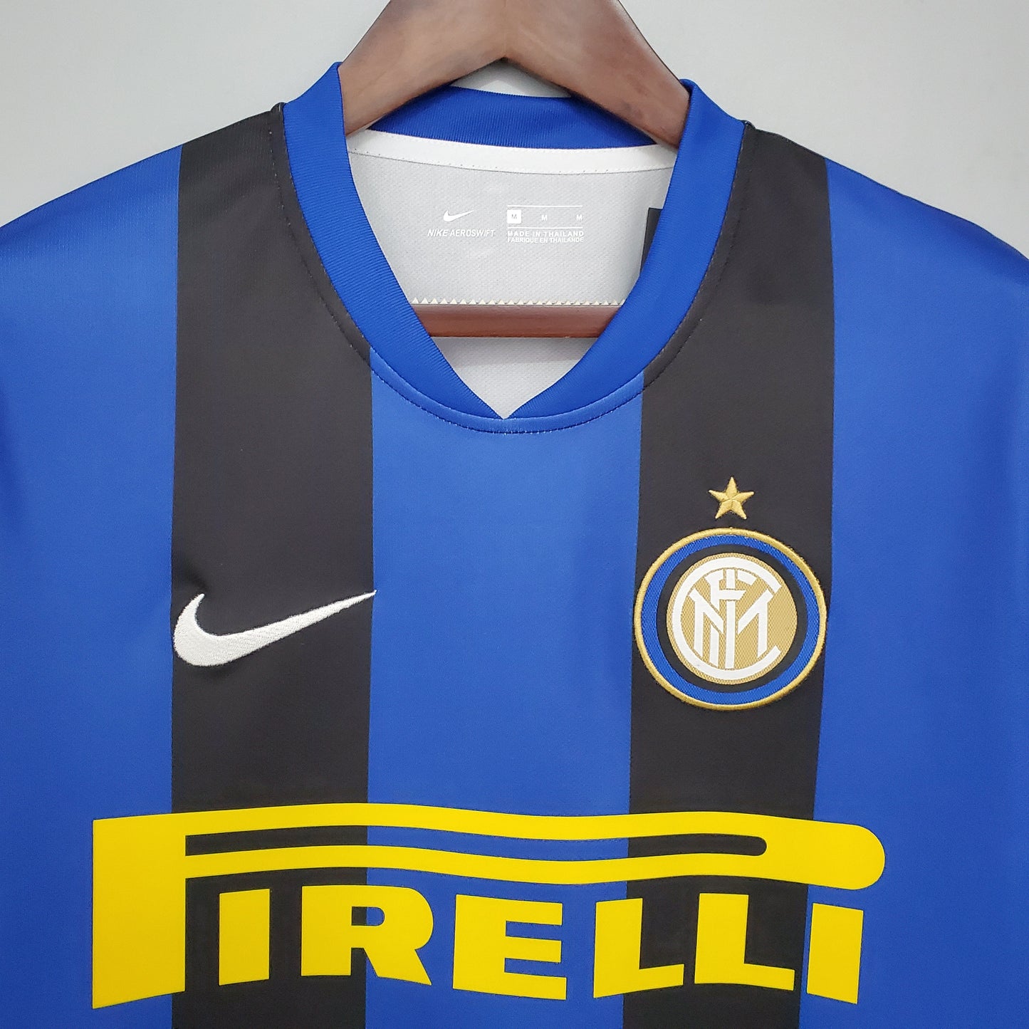 Retro Football Jersey Inter Milan 2008-2009