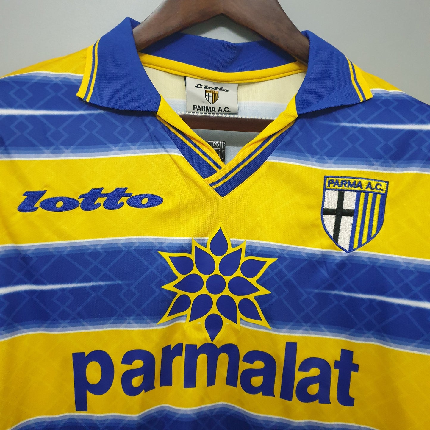 Parma 1998 - 1999 Retro Football Jersey