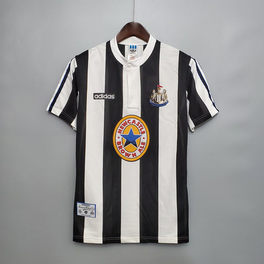 Retro Football Jersey Newcastle 1995 - 1997 Home