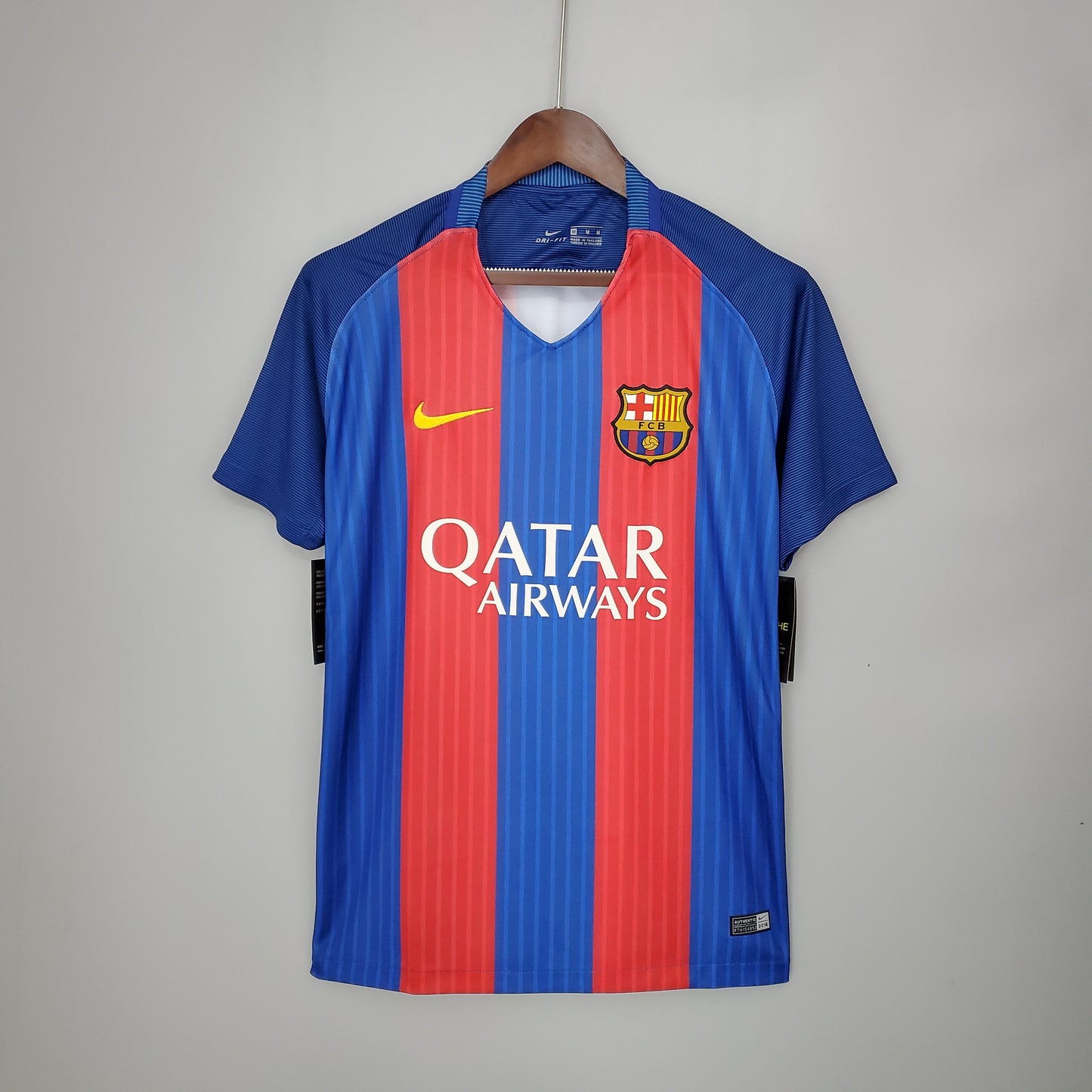 Retro Football Jersey FC Barcelona 2016-2017