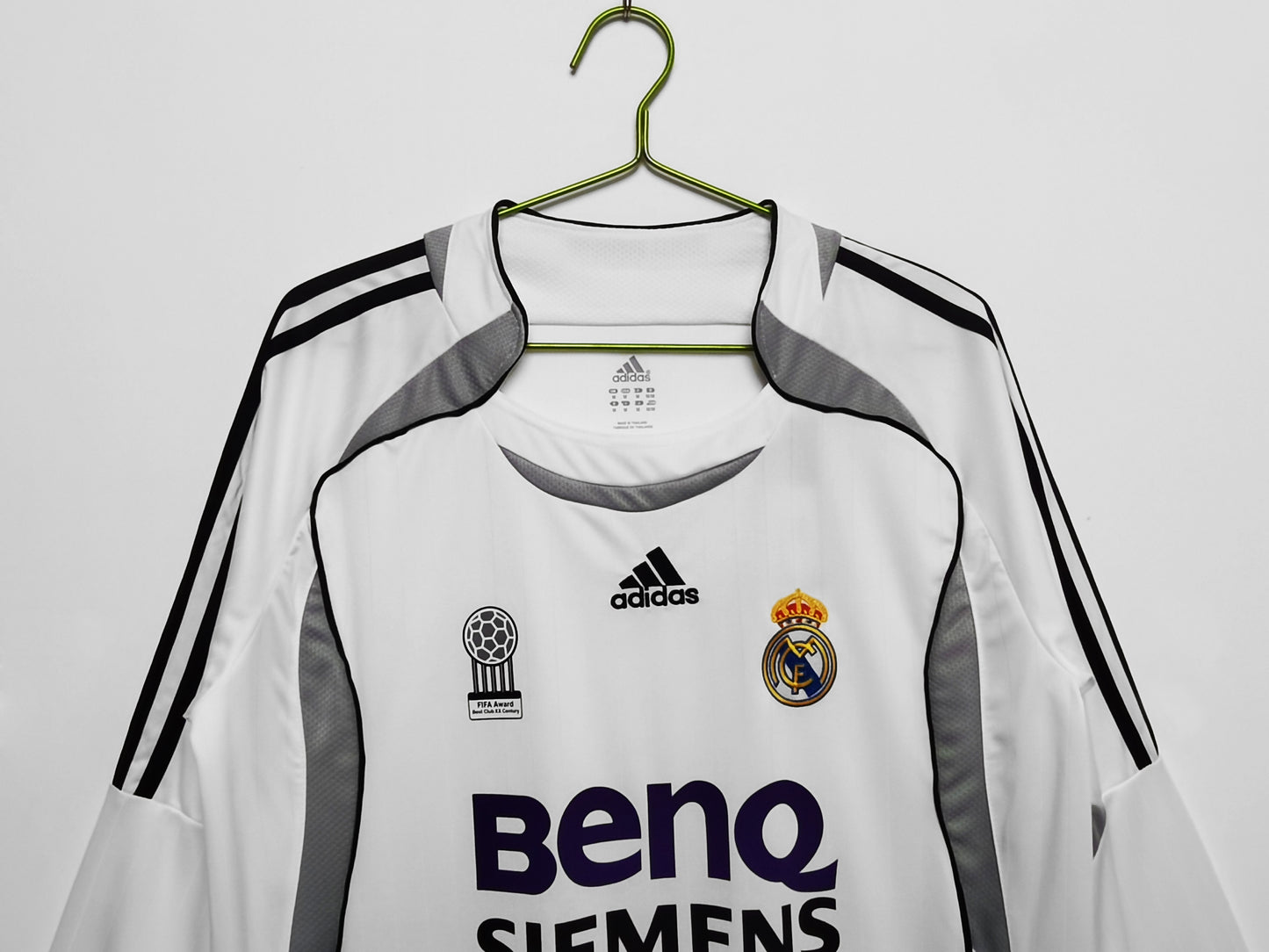 Real Madrid 2006 Retro Football Jersey (LS)