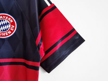 Retro Football Jersey of Bayern Munich 1997