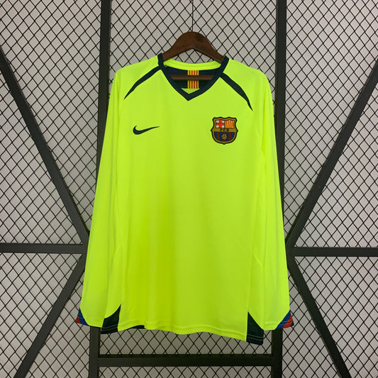 Barcelona 2005 - 2006 Local Retro Football Jersey (Away LS)