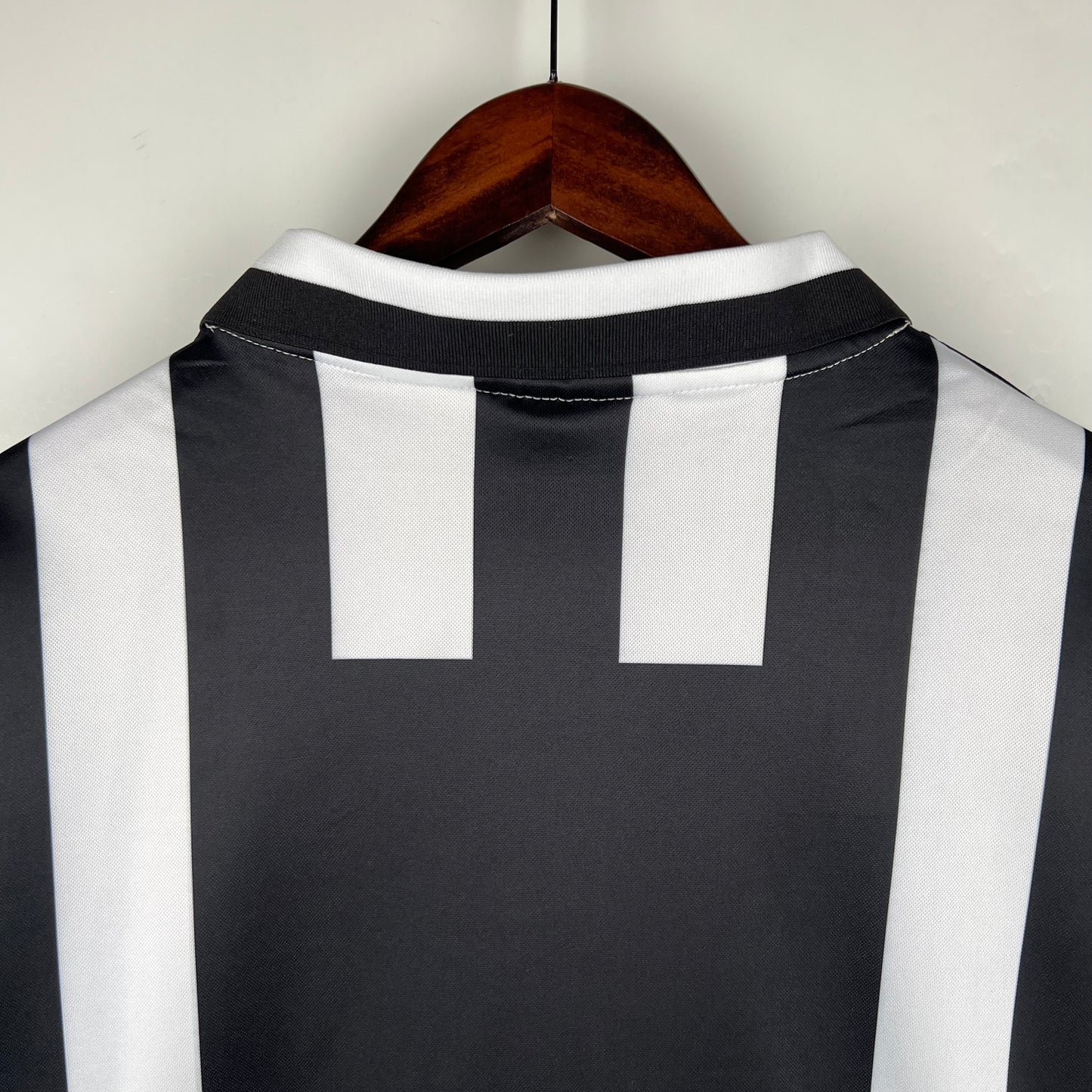 Retro Juventus Football Jersey 1996 - 1997