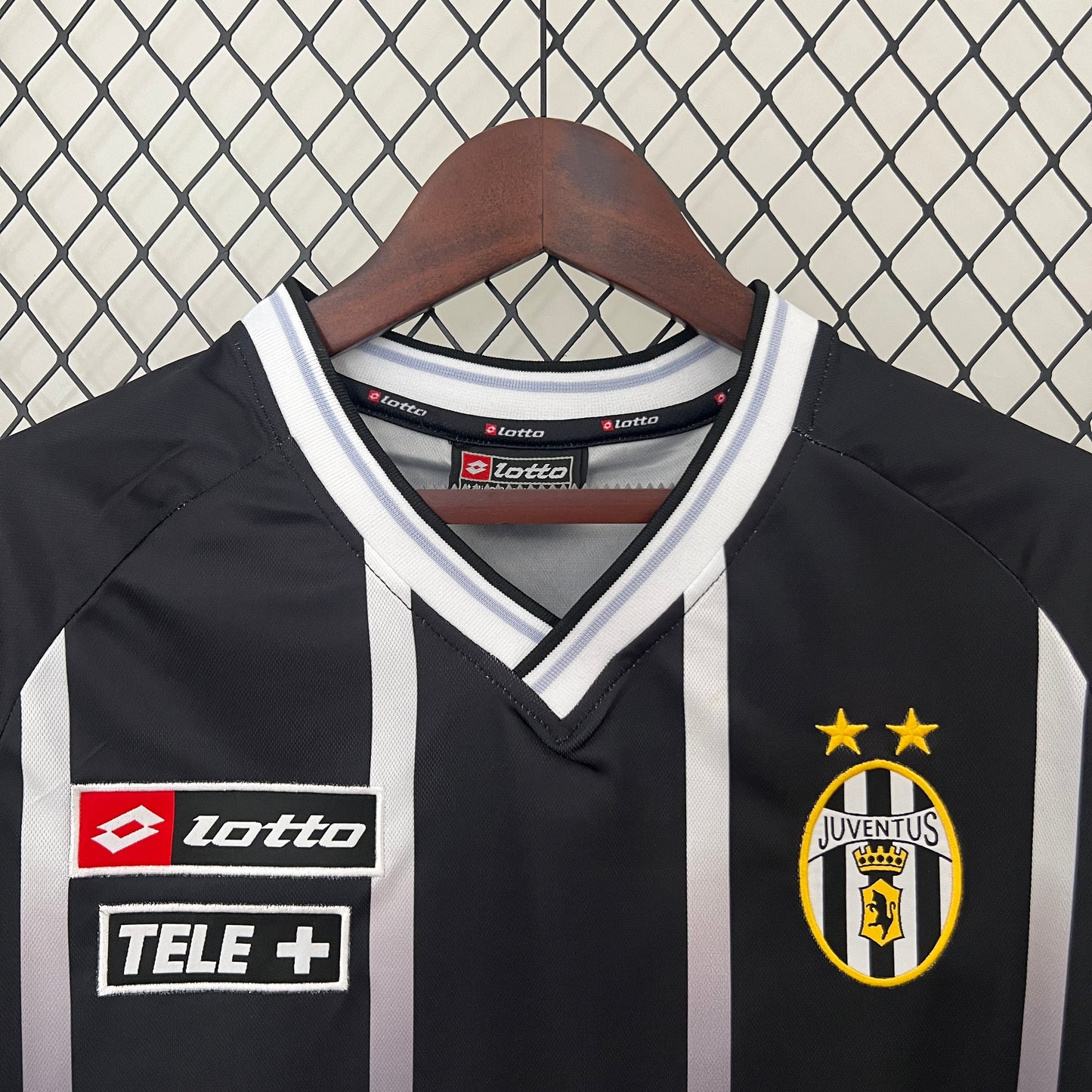 Retro Juventus Football Jersey 2000 - 2001