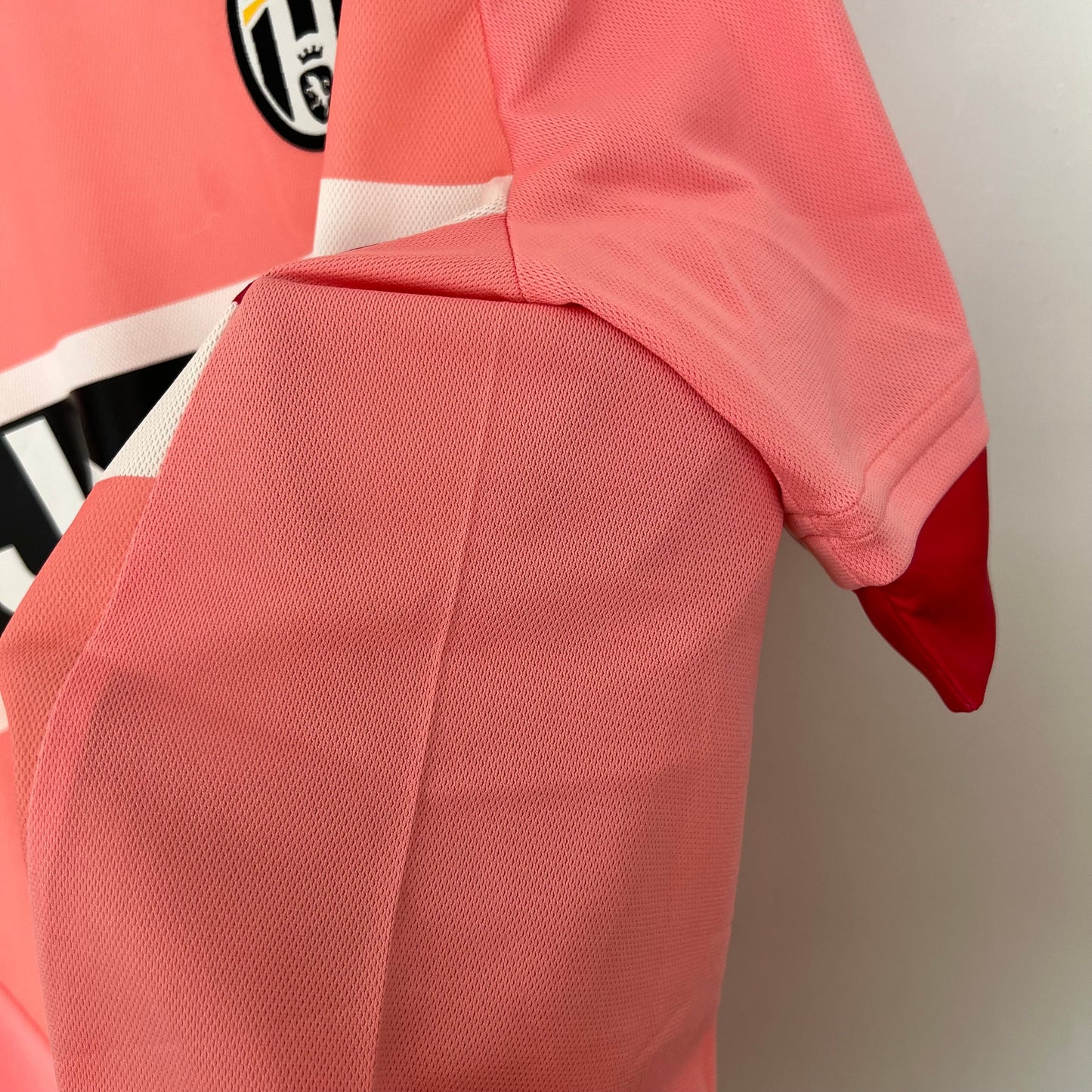 Retro Juventus Football Jersey 2015 Rose