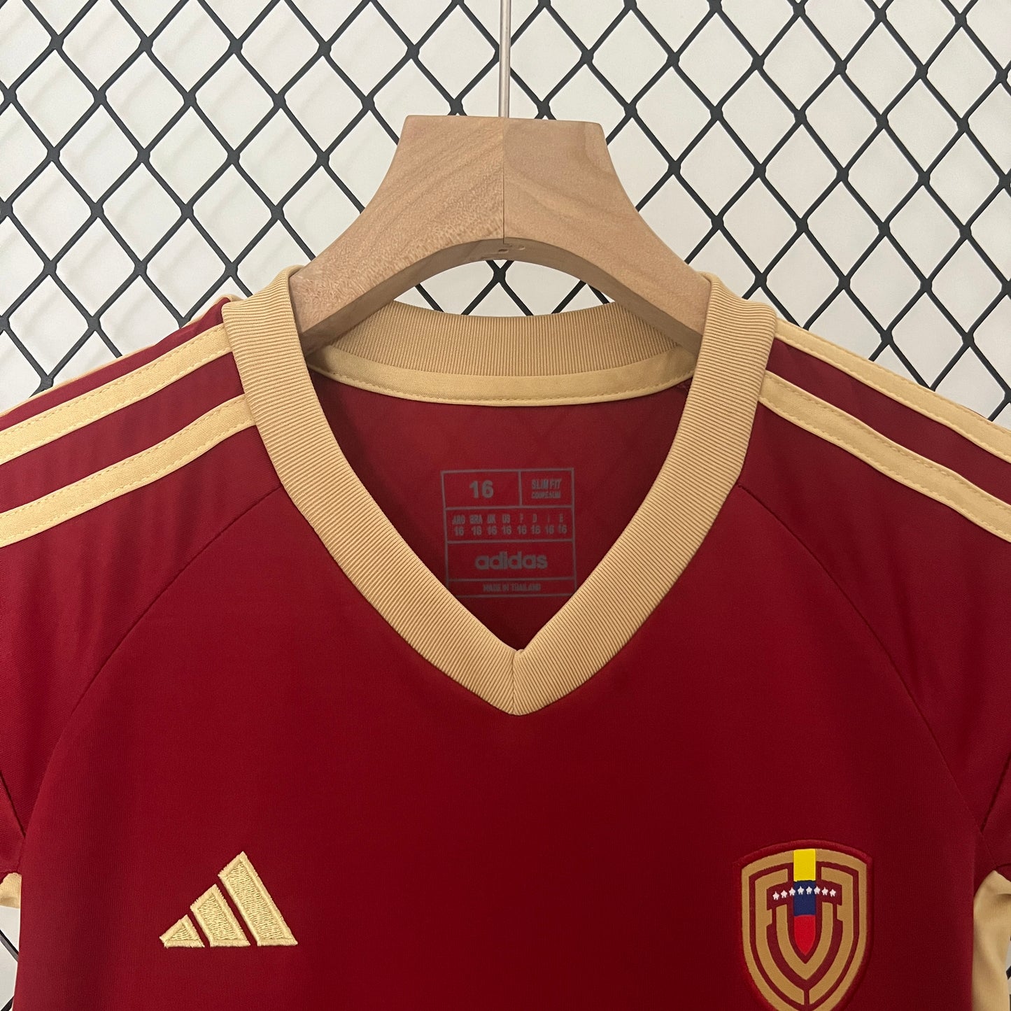 Venezuela La Vinotinto 2024 Kids Football Kit (Home)