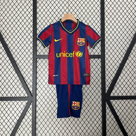 Kids Retro Football Kit Barcelona 2009-2010