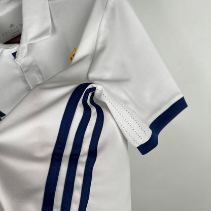 Retro Football Jersey Real Madrid 2016 - 2017