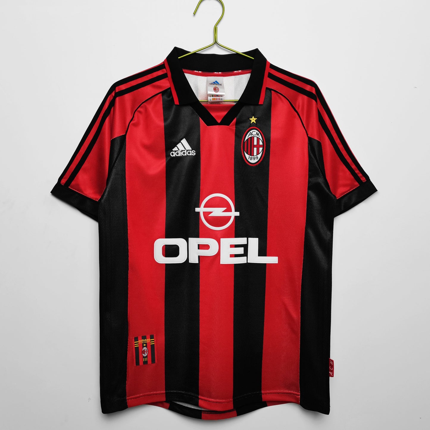 Retro Football Jersey of AC Milan 1998