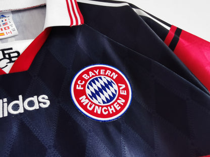 Retro Football Jersey of Bayern Munich 1997