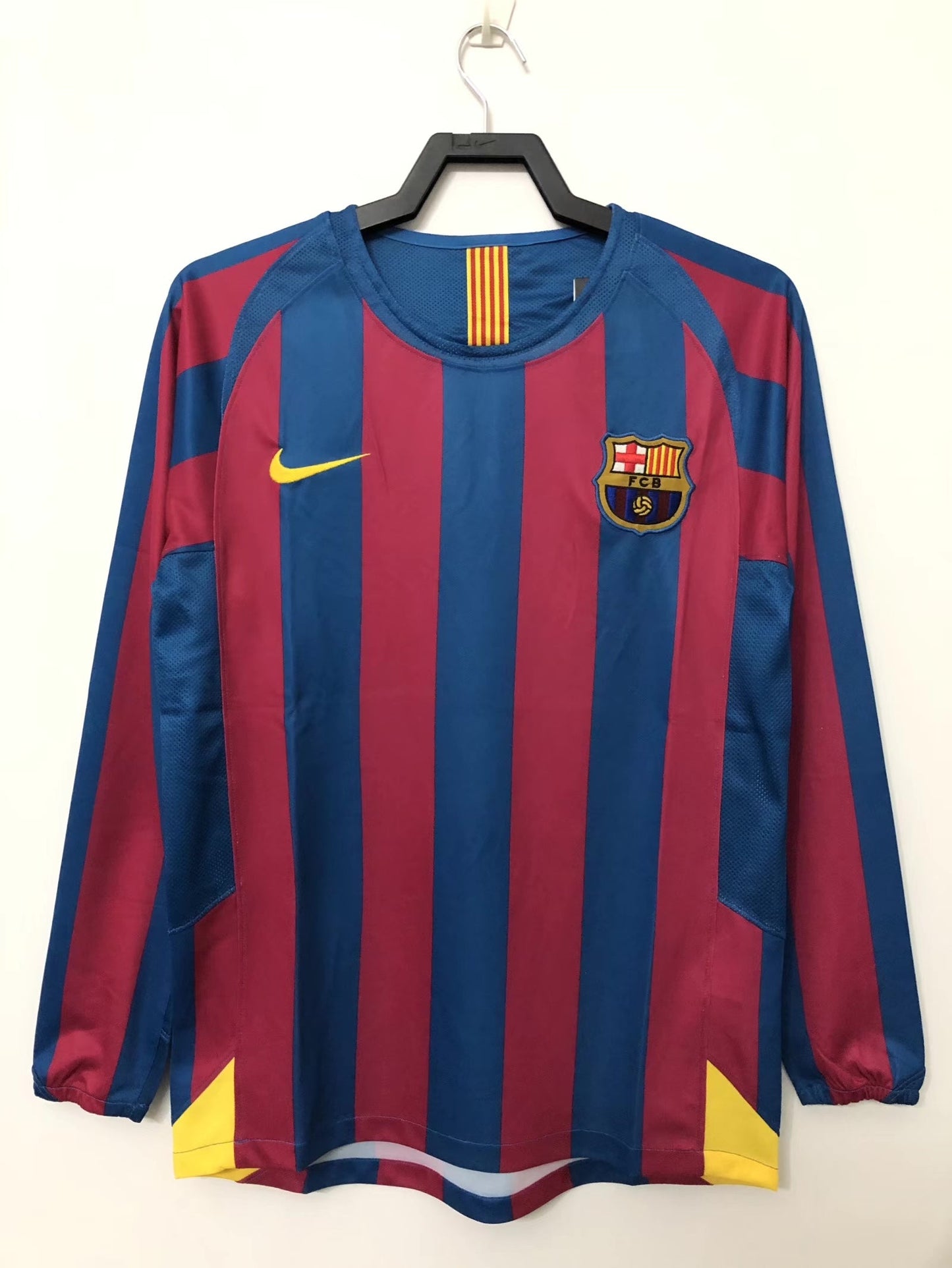 Retro Football Jersey Barcelona Home 2005 ML