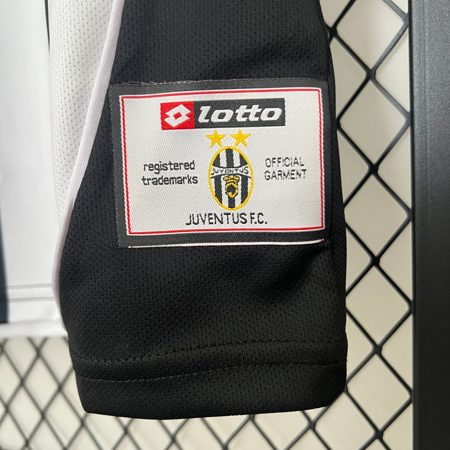 Retro Juventus Football Jersey 2002 - 2003