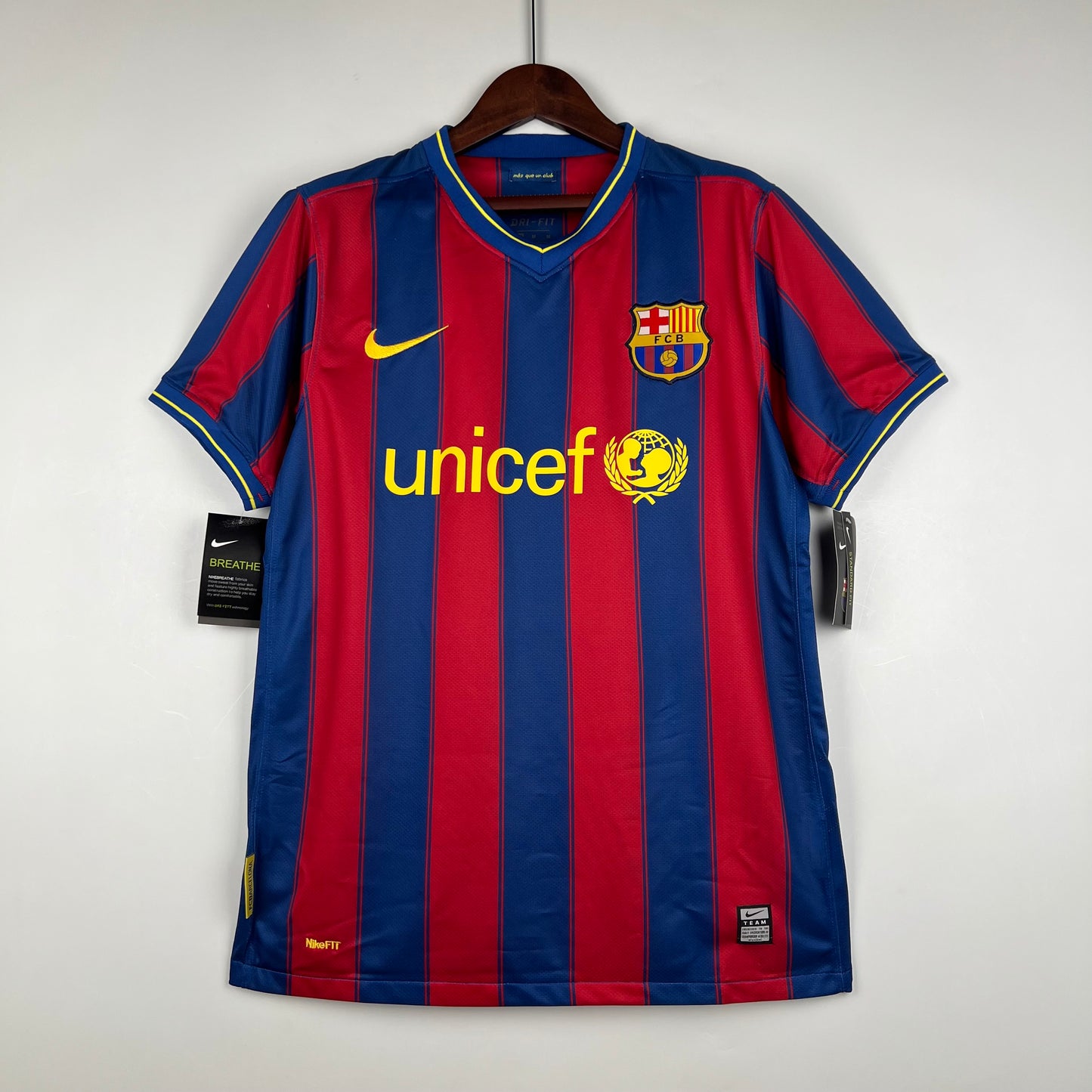 Barcelona 2009-2010 Retro Football Jersey (Home)