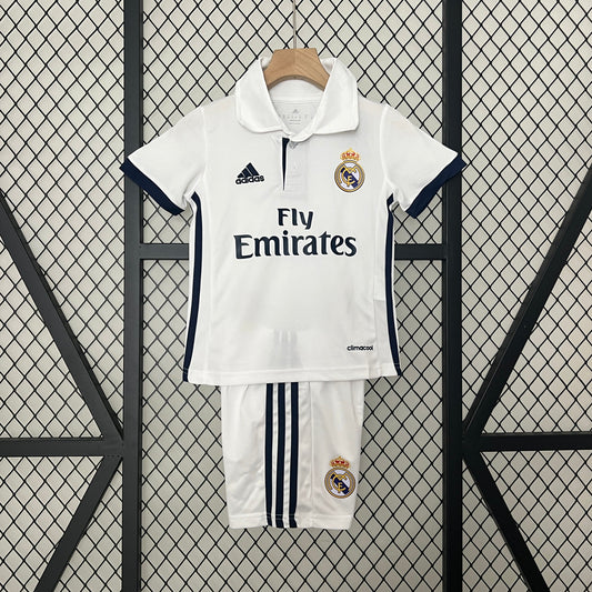 Real Madrid 2016-2017 Kids Retro Football Kit