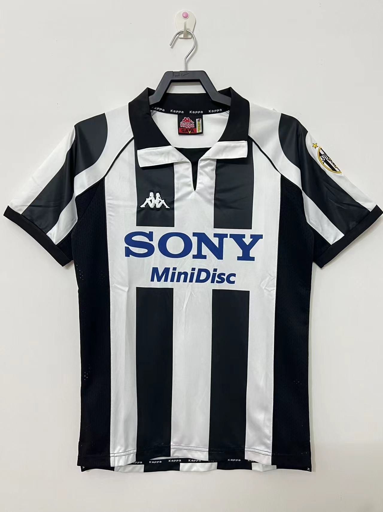 Retro Football Jersey Juventus 1997 - 1999 Home