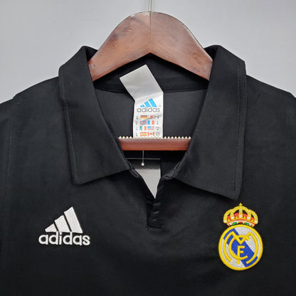 Real Madrid 2002 - 2003 Retro Football Jersey (Home) Black