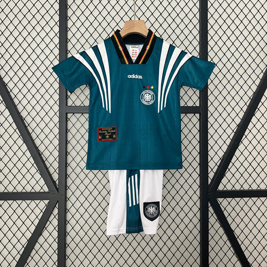 Kids Retro Football Kit Germany 1996 (Green)