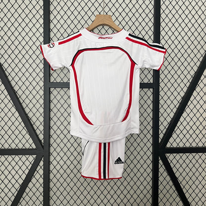 AC Milan 2006-2007 Retro Kids Football Kit (White)